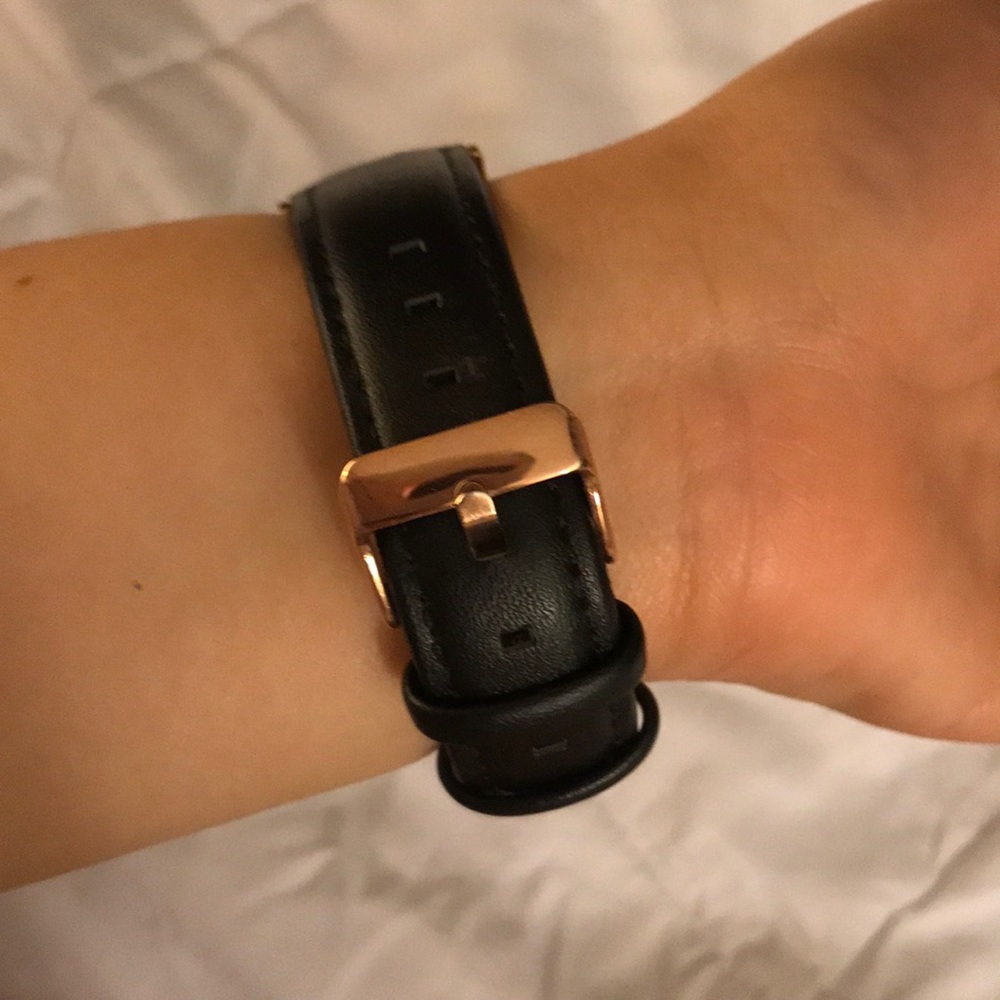 Watch - Picture 3 of 4